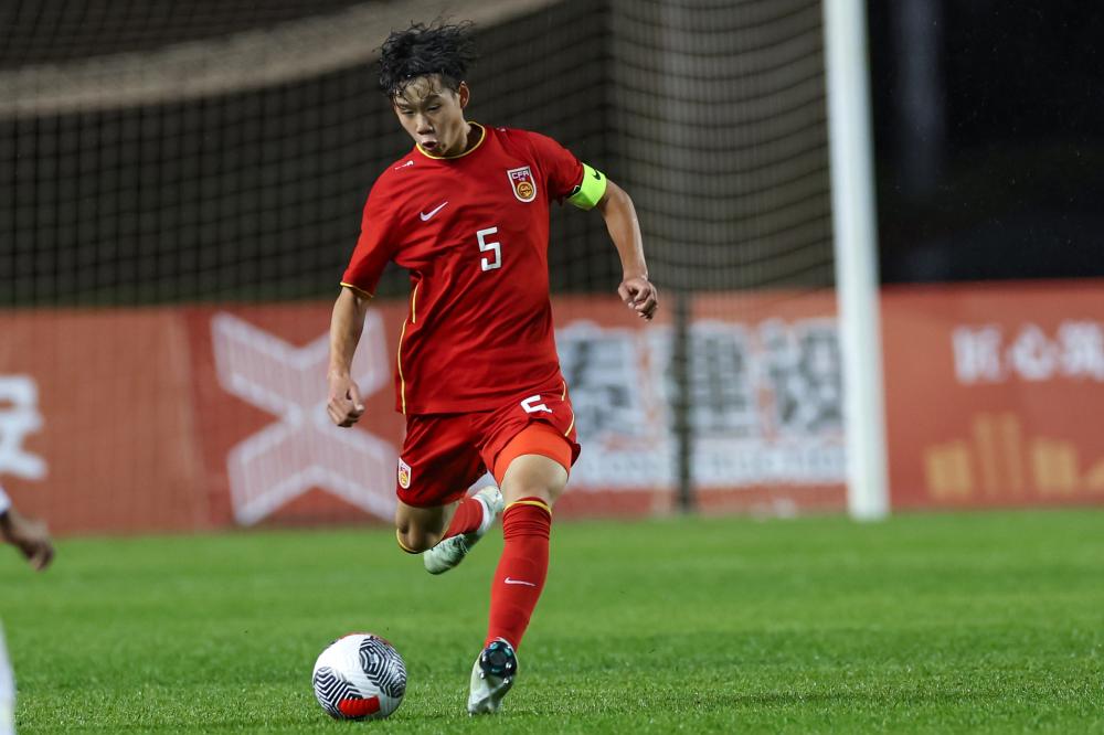 马丁内斯：希望11月拿到6分；我们重心始终是赢下下一场比赛