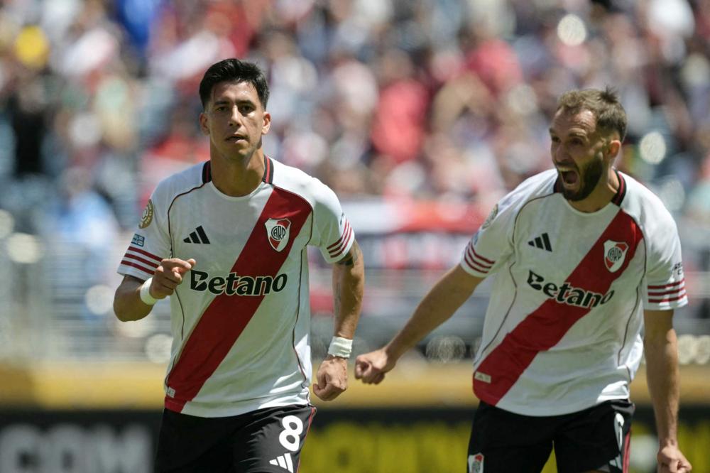 意媒：梅努是那不勒斯中场引援首选，备选方案包括弗拉泰西